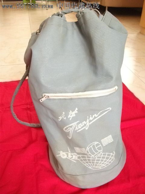马桶包---本网独现【值得怀旧的挎包】