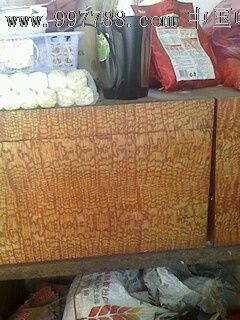 文革期间东北老花曲柳贴面木箱一对