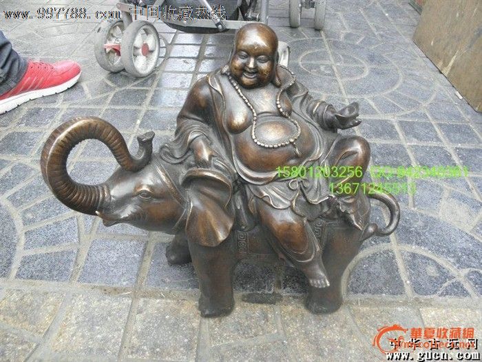 弥勒佛骑象
