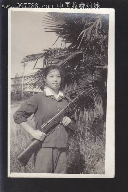 怀旧滨海女民兵图片