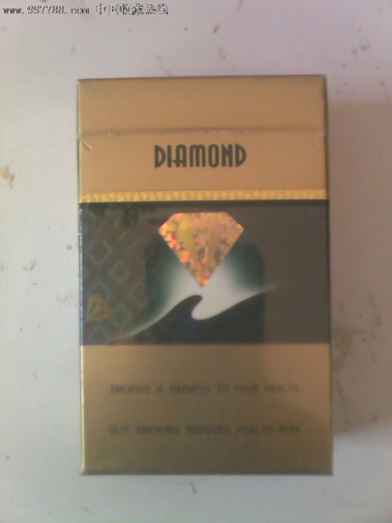 烟标钻石绿石图片