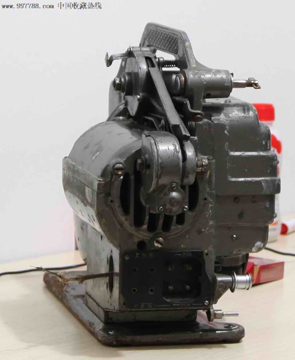 老五四电影机一套