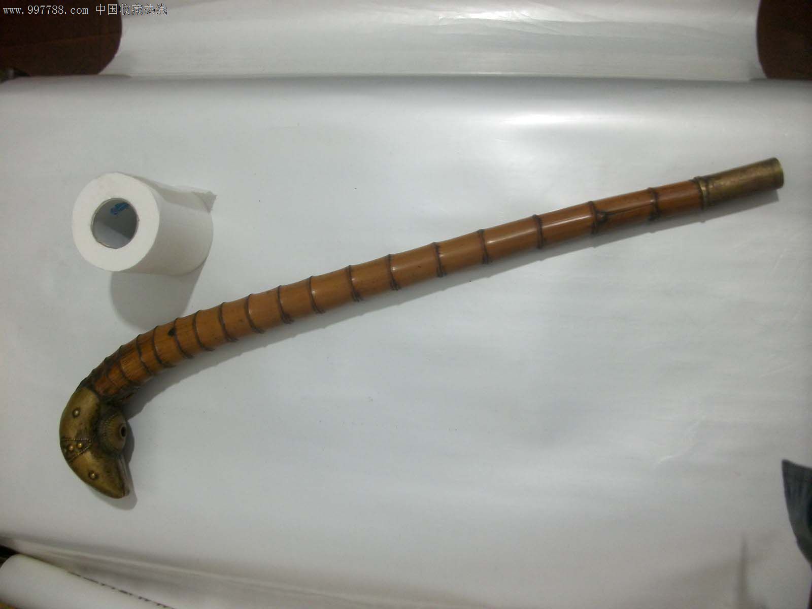 精美大烟杆一个