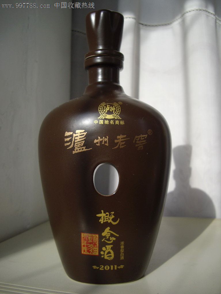 2011泸州老窖概念酒750图片