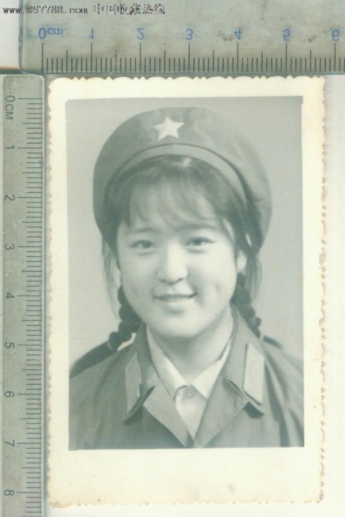 女兵,老照片,个人照片,八十年代(20世纪),黑白,2.
