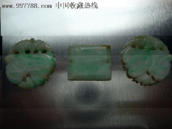 清代翡翠飘满花帽饰一套