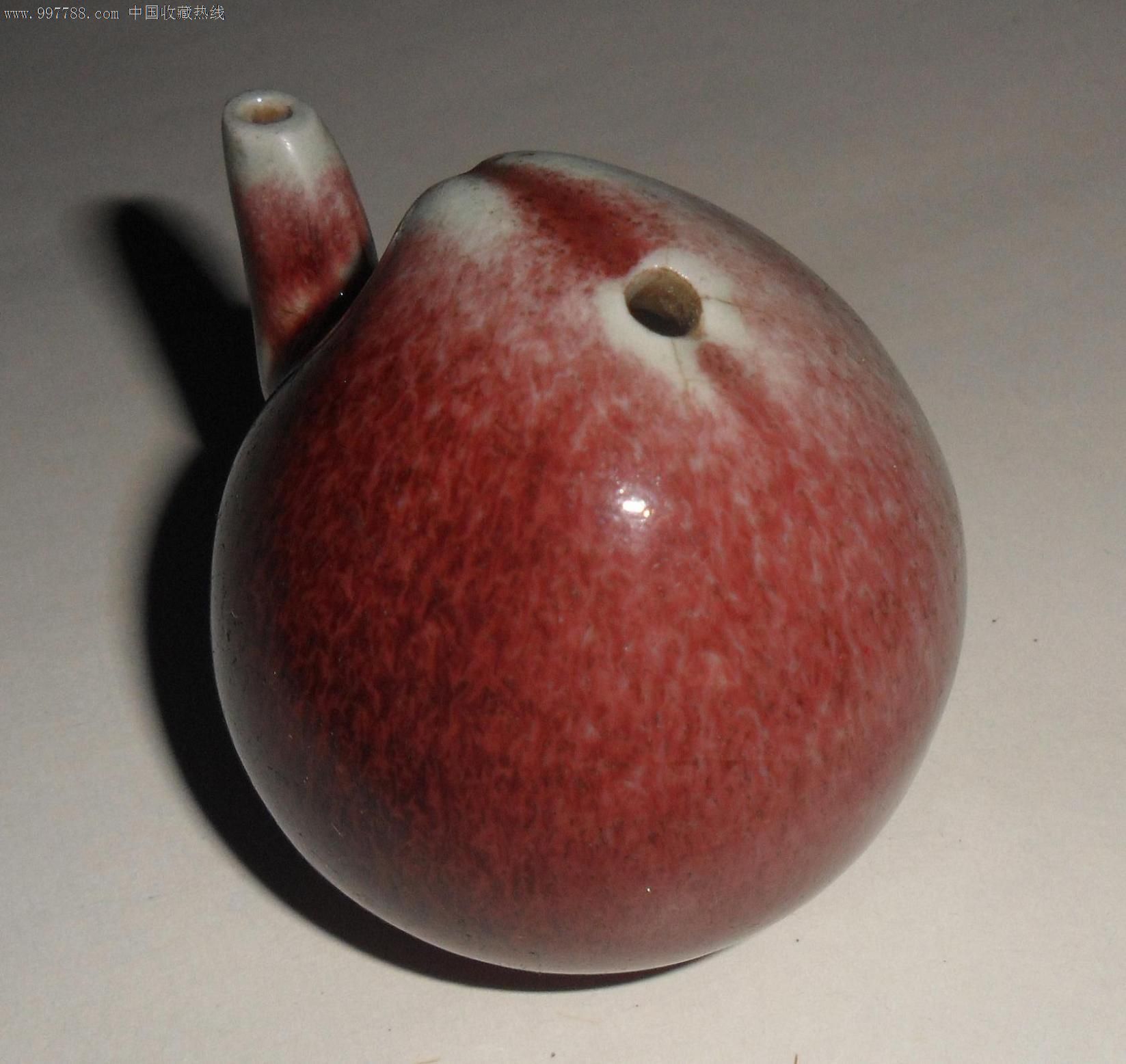 郎窑红釉桃形水滴
