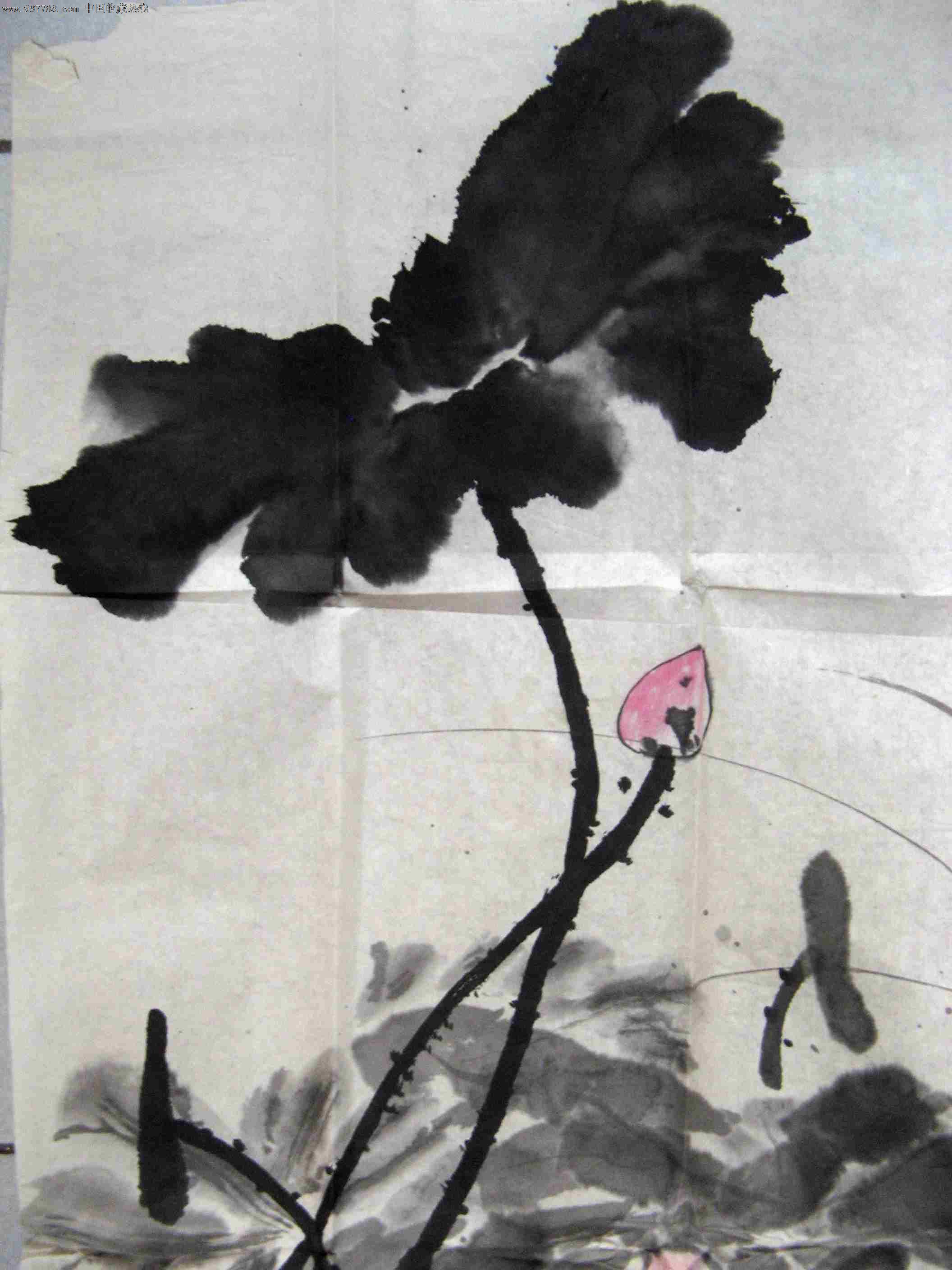 墨酣色艳的三尺条幅无款荷花画