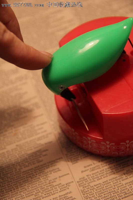 怀旧老物件小企鹅自动牙签盒带包装原盒