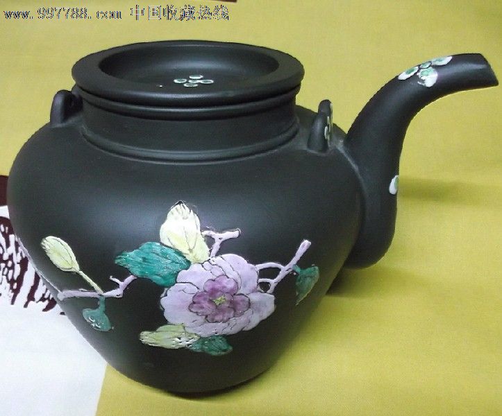 来把特大的七八十年代的黑紫砂壶