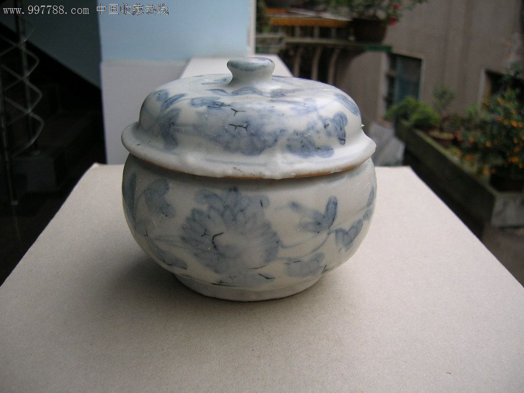 明代青花盖罐