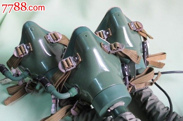 飞行员氧气面罩.280元一套,带补偿囊