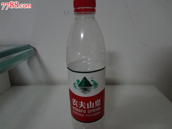 农夫山泉塑料瓶