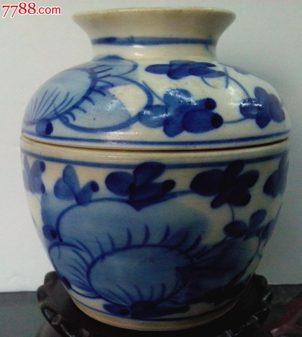 一个老浆胎盖罐