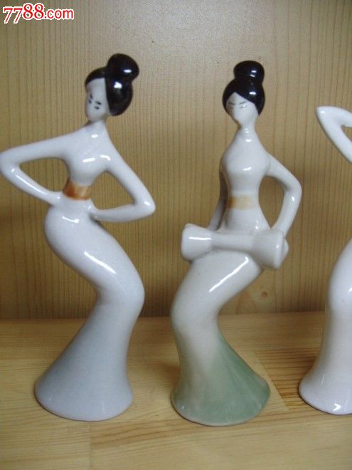 淄博博山美术陶瓷载歌载舞舞女一组五件陶瓷工艺品摆件