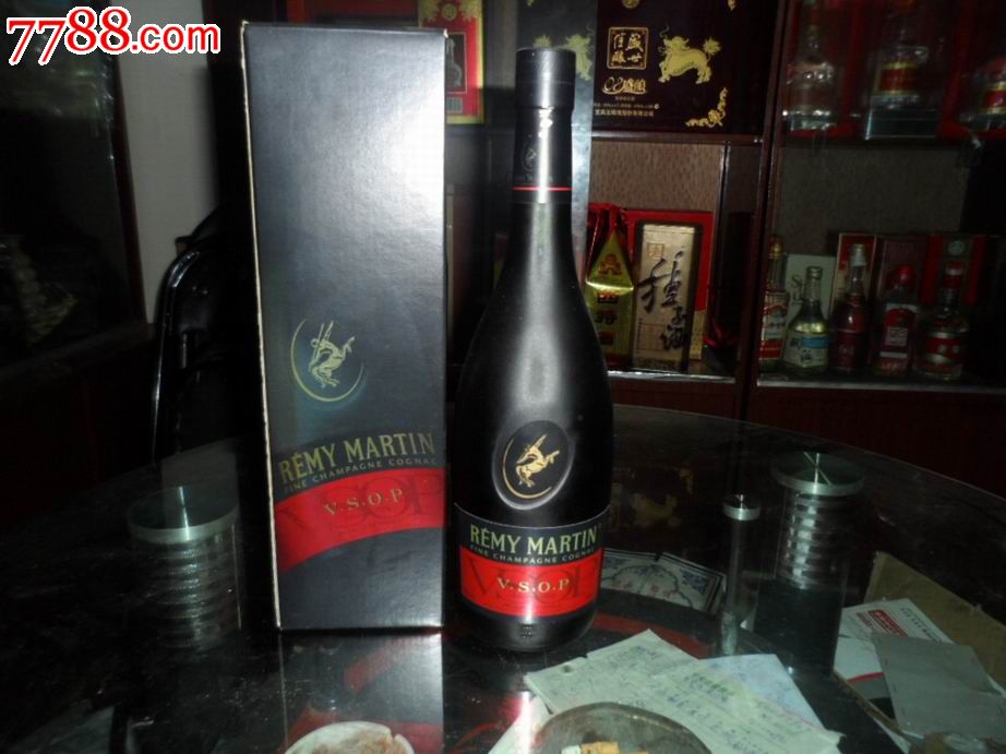 7l99年老款人头马vsop.