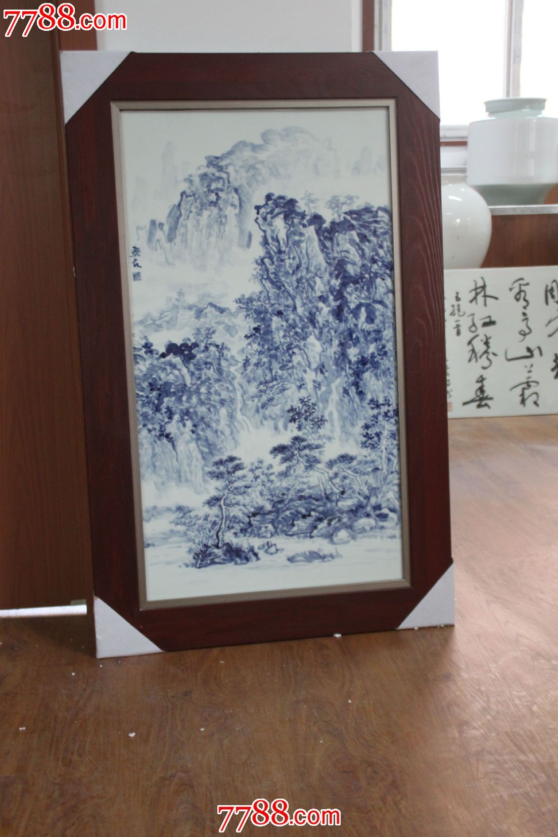 滚动鼠标滚轴,图片即可轻松放大,缩小更多"镶嵌瓷/瓷板画