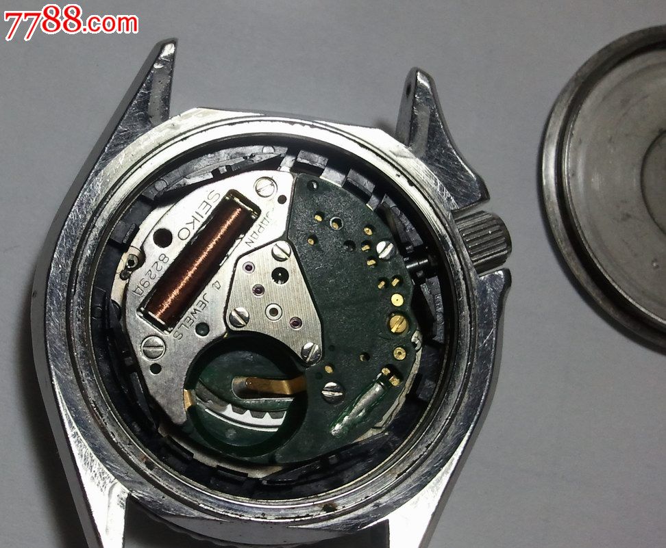 精工8229石英表