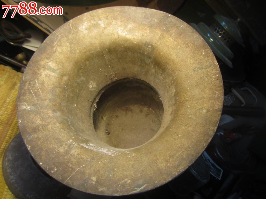 民国时期老铜痰盂