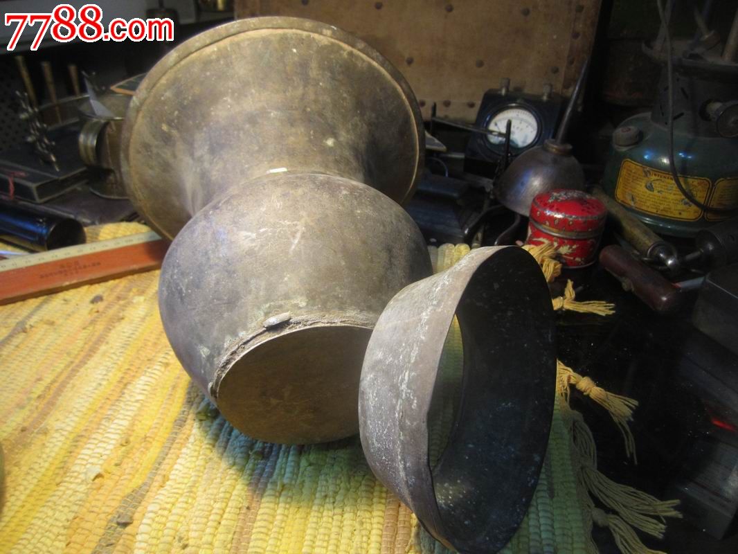 民国时期老铜痰盂