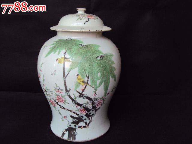 民国早期粉彩柳树黄莺大将军罐一件