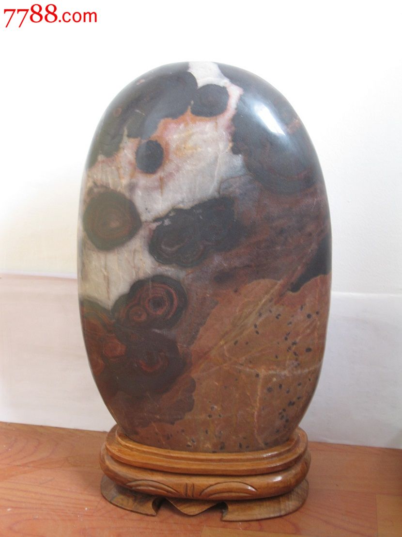 洛河金钱石清泉