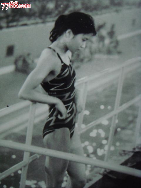90年代泳装 泳装模特图片