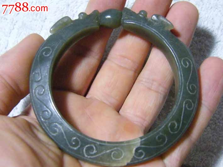 菜单 编号:和田玉: se18755650,028 属性:民国,青玉,手镯/手链,古兽