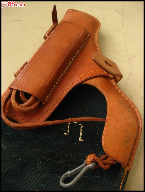 59式马卡洛夫皮枪套带枪纲