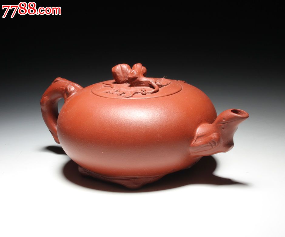 宜兴紫砂壶汪寅仙款松鼠葡萄壶