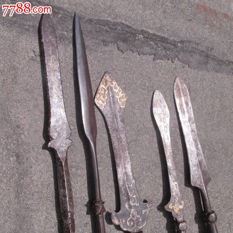 铁搓金矛旗杆头