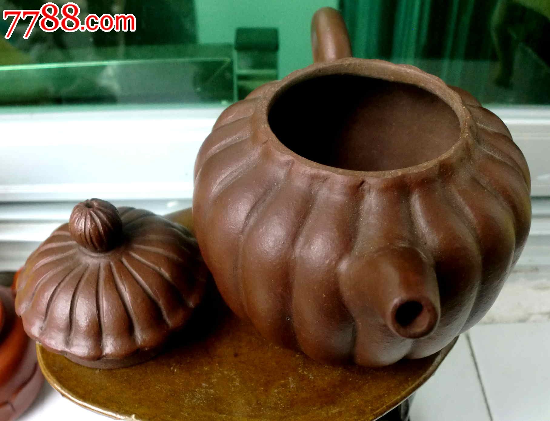 50年代公私合营时期瓜形紫砂茶壶