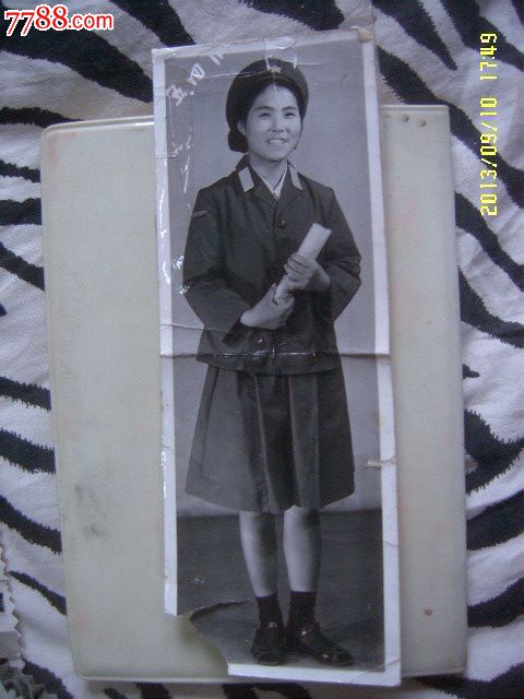 七十年代女兵彩照图片图片