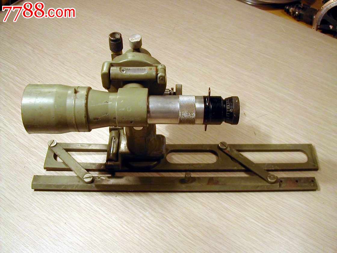 瑞士产大平板仪