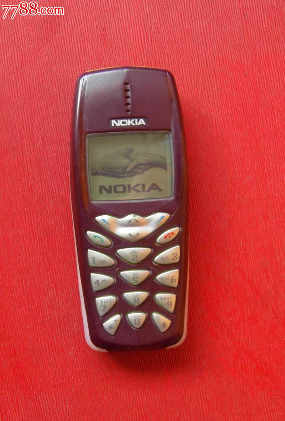 1017 属性:直板手机,,90-99年,,诺基亚,,,,,,, 简介:诺基亚3510,韧技