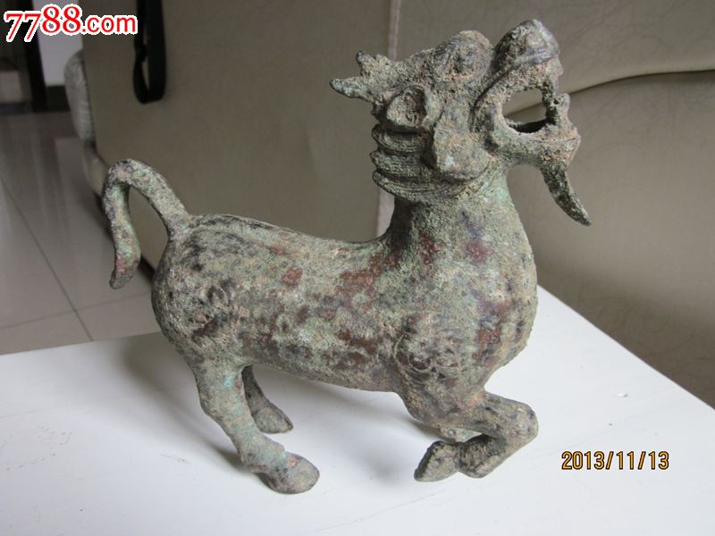 青铜瑞兽麒麟摆件