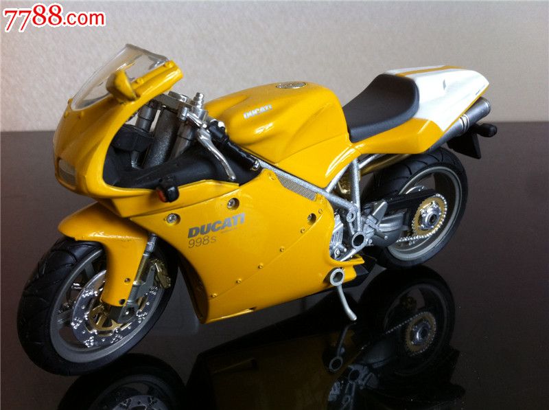 《ducati998s摩托车》17*3.5*9.5(cm)
