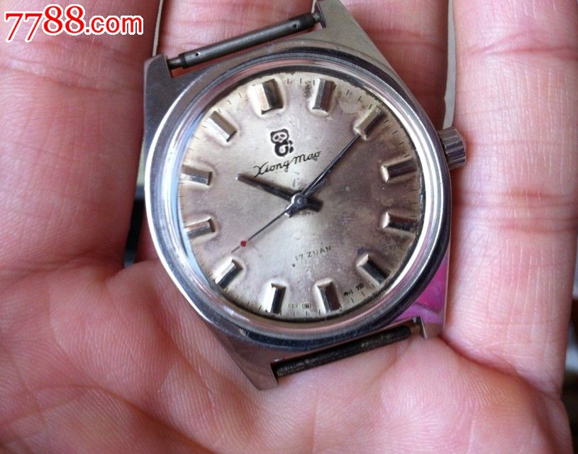 少见熊猫牌手表