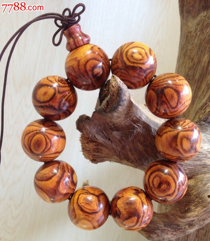 缅甸黄金樟瘤疤水披纹手串