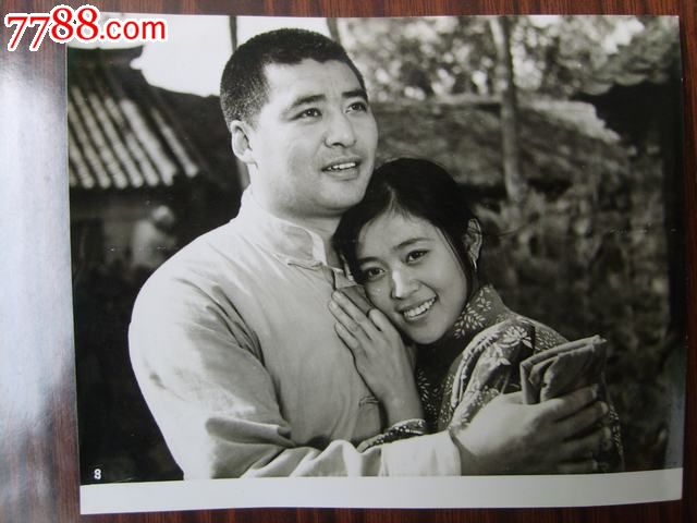 倪萍,李朝友,徐伟,王玉梅主演的电影《山菊花》大剧照8枚