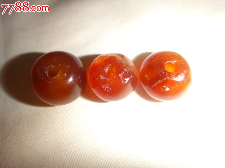 辽代老玛瑙算盘珠三颗,多宝串配珠.