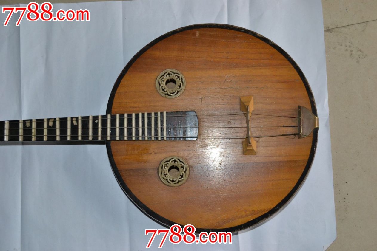 北京民族乐器厂出品的中元