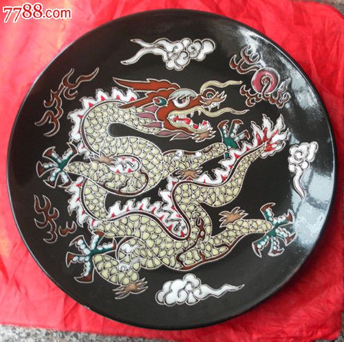 彩绘龙大盘