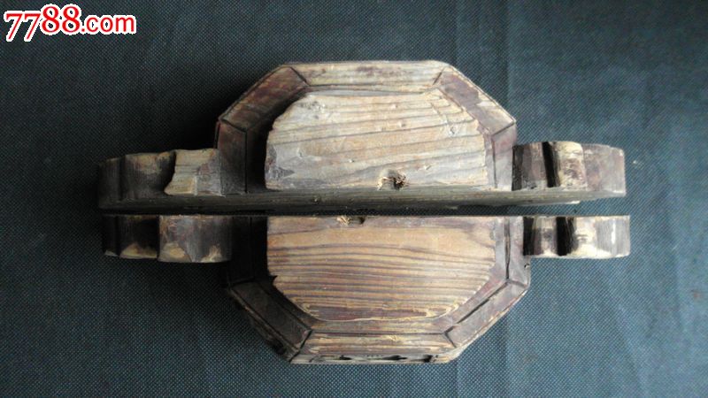 民国双如意花卉纹门臼一对