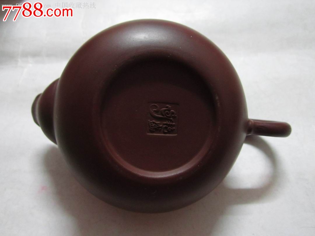 艳盛款手工特制牛头形紫砂壶一把[此壶经藏家保养的非常好]