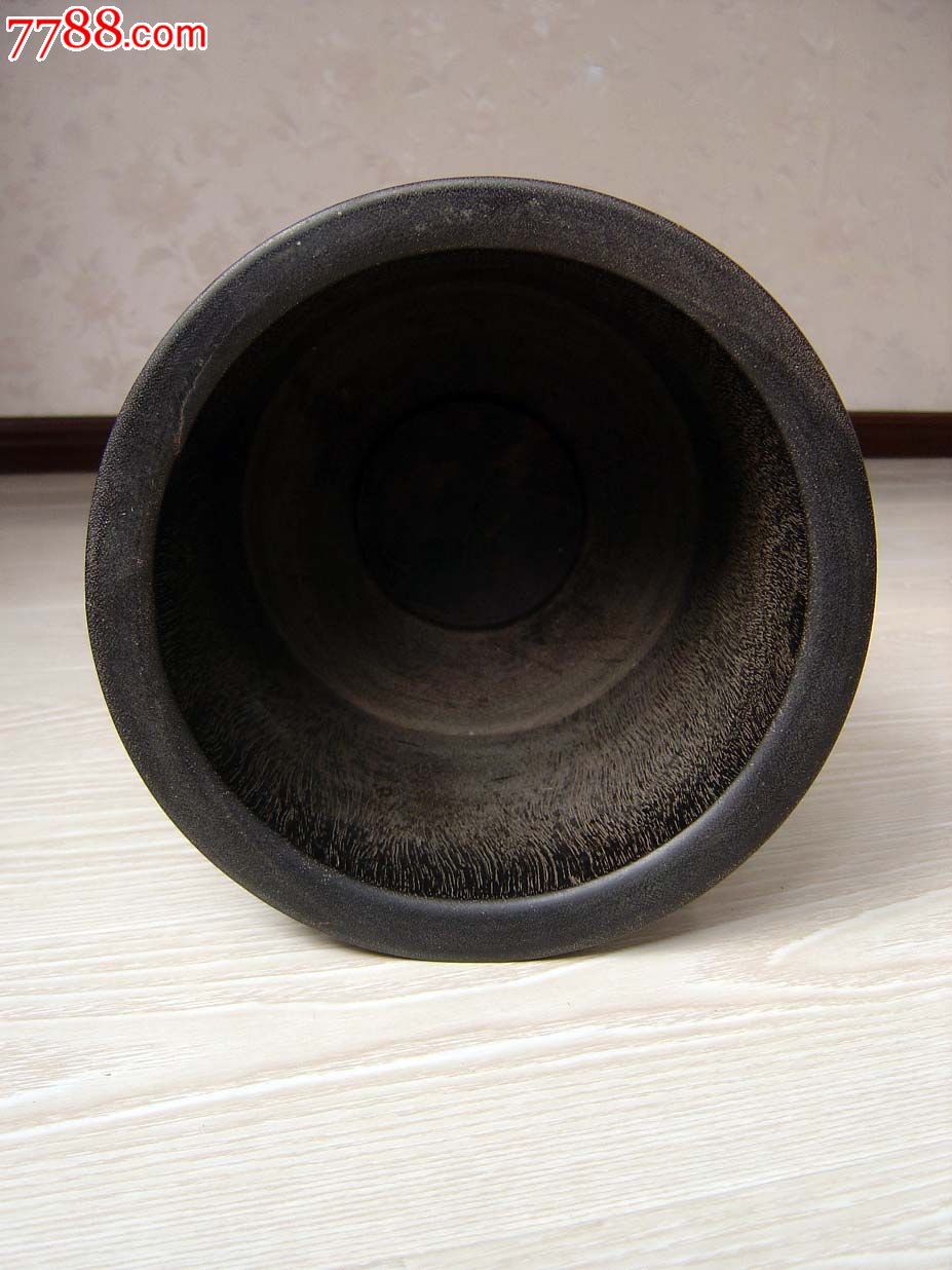 清代铁力木大笔筒.高:24.3厘米,口径:24厘米