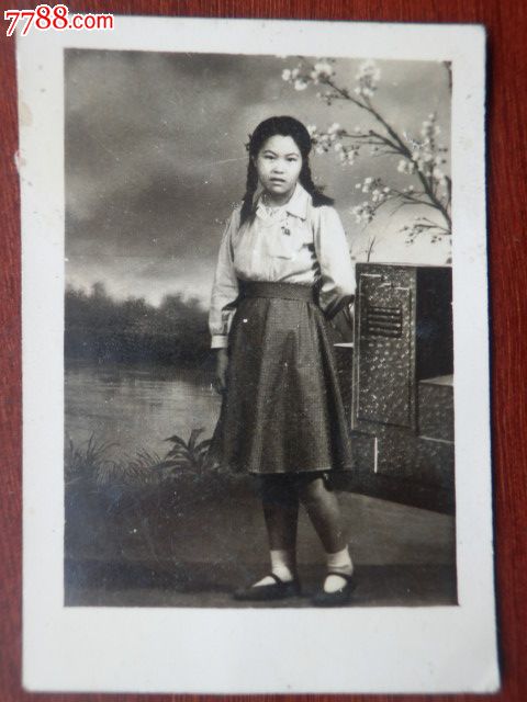 中国50年代女性服装图片