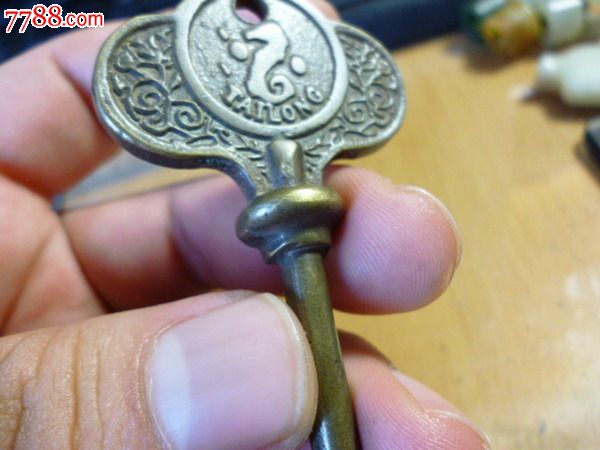 清代——上海外滩洋房大型铁门钥匙!c!