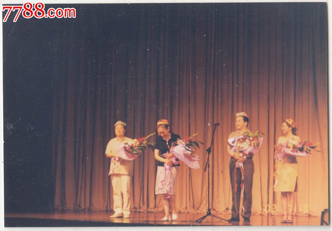 【新疆演员-在演出】舞台剧照