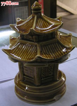 陶瓷塔形老酒壶酒瓶